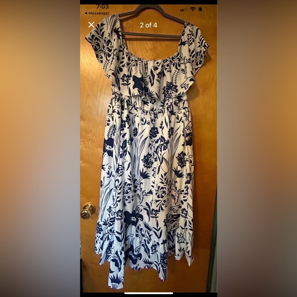 BloomChic Navy and White Floral Dress